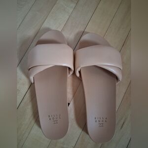 Billabong Women's Cream Slide Sandals